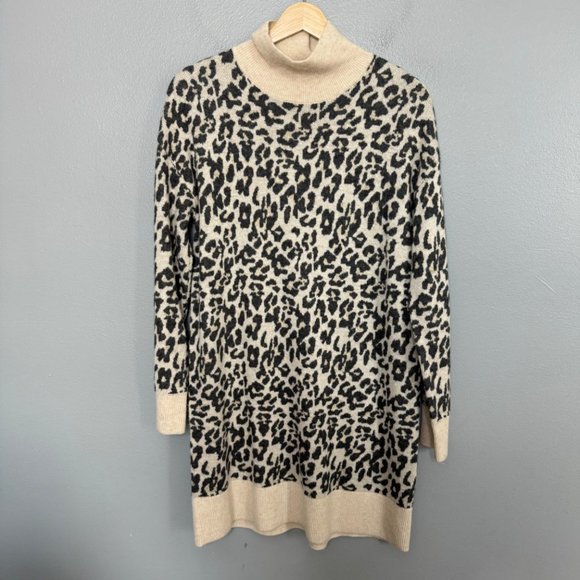 LOFT mock neck snow leopard print sweater dress size M - Picture 2 of 7